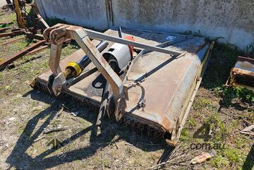 Howard   Nugget 3PL 6ft Slasher