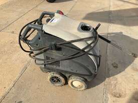 Hyper Pressure Cleaner  L1211 - picture0' - Click to enlarge