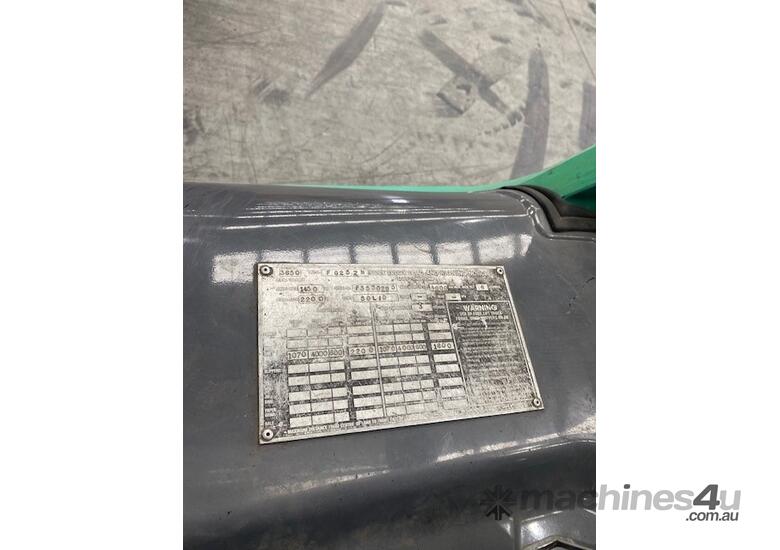 caption Gas forklift Mitsubishi FG25ZN-Super low hours