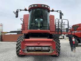 Case IH 9120 Axial Flow - picture0' - Click to enlarge