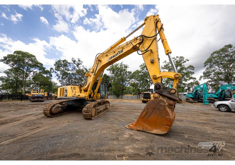 KOMATSU PC600LC-8 EXCAVATOR