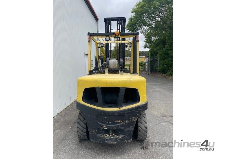 caption Used HYSTER H5.0FT 5,000kg LPG Counterbalance Forklift – 4,700mm Lift Height, Side Shift, 3,890 Hour