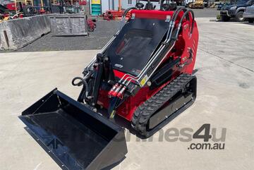 EXEQ Tracked Mini Loader