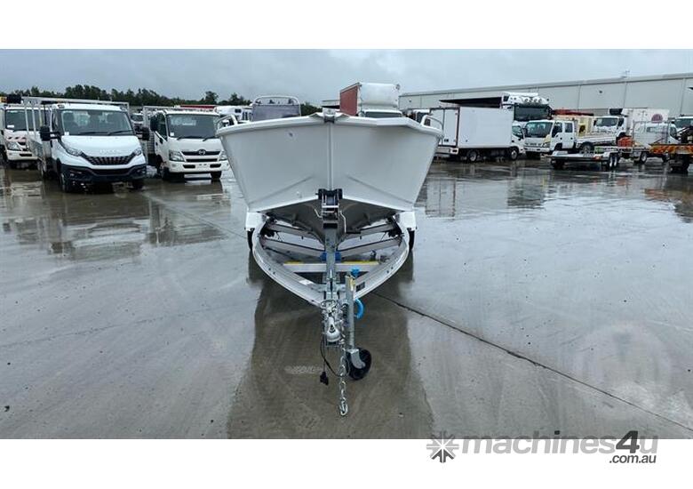 caption Quintrex 530 Renegade SC