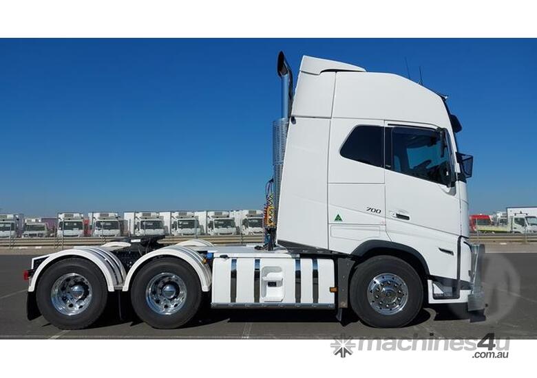 caption Volvo XXL FH16
