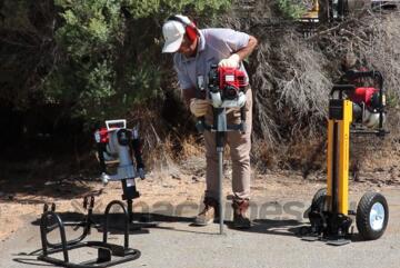 Crommelins Star Picket Driver 3