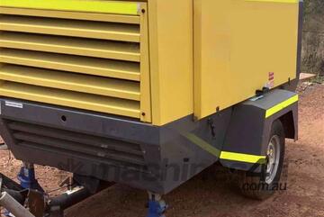 Atlas Copco XAS186 400cfm Portable Air Compressor