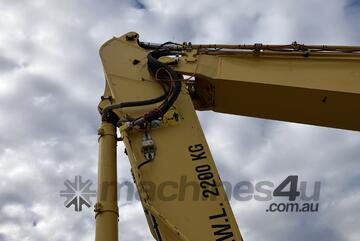 2017 Komatsu PC200-8 Excavator
