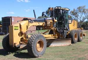 Caterpillar 2008   140M