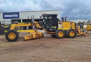 Komatsu 2012   GD655_5