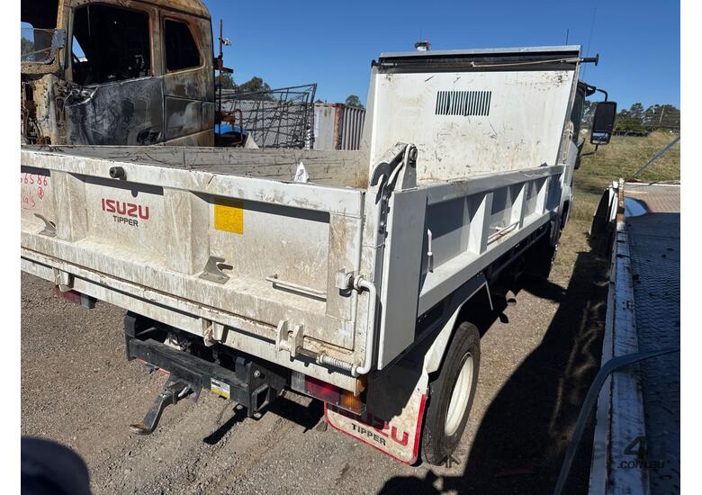 2024 Isuzu FRR 110-240 Tipper