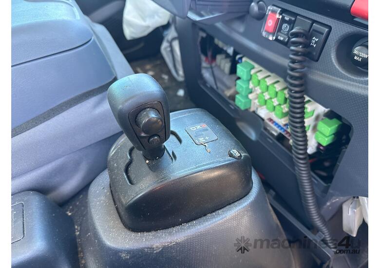 2024 Isuzu FRR 110-240 Tipper