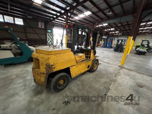 caption Hyster Forklift