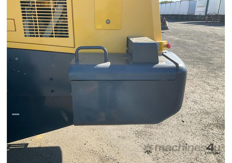 caption 2022 Komatsu WA380-6 Articulated Front End Loader