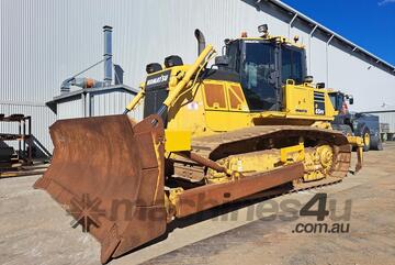 Komatsu 2015   D65PX_18