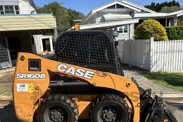 Case SR160B 75hrs in near new condition