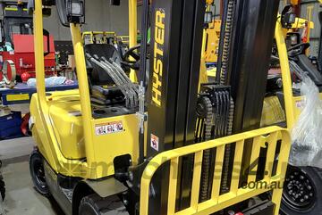 2.5T   LPG & Diesel Forklift Stock