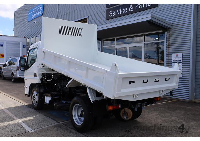 2025 Fuso CANTER 615