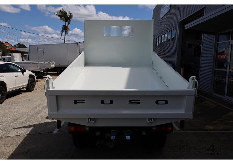 2025 Fuso CANTER 615