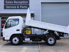 2025 Fuso CANTER 615 - picture18' - Click to enlarge