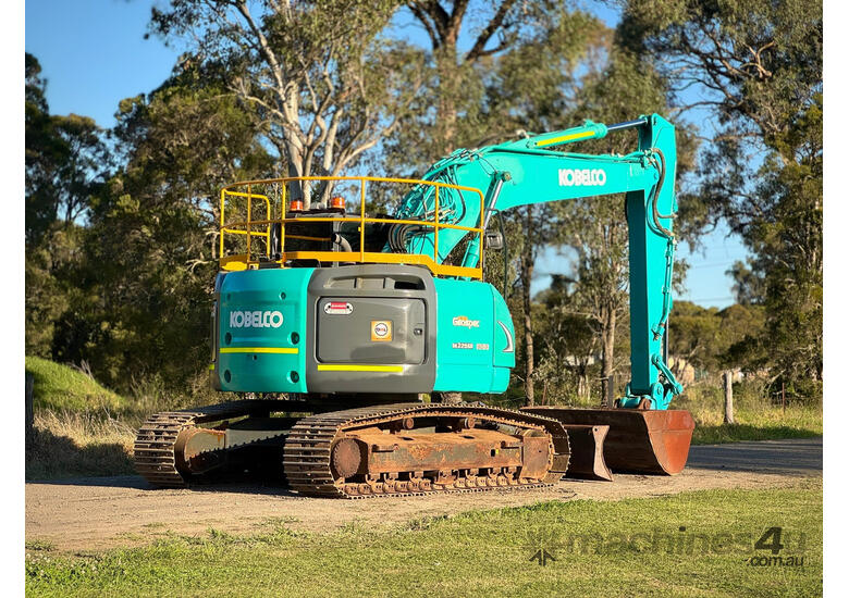 Kobelco SK225 Tracked-Excav Excavator