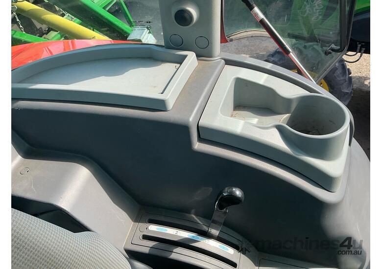 caption 2023 Kioti KL155 Tractor / Loader