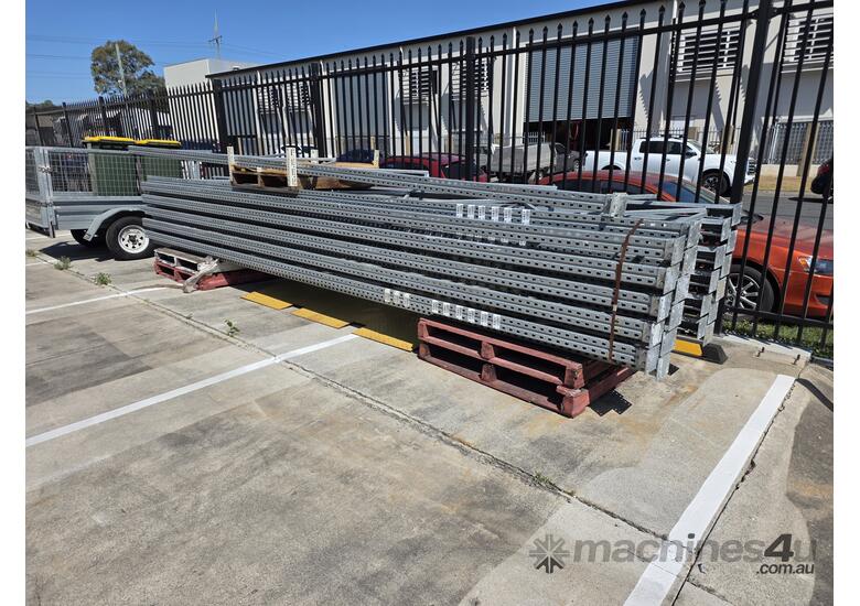 Dexion Pallet Racking