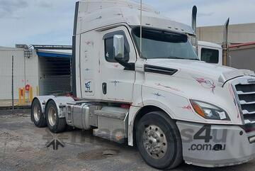 Freightliner   Cascadia Freightliner   Cascadia