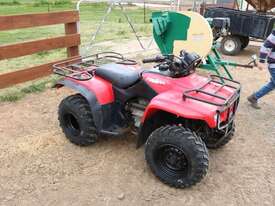 Honda 250cc 4 Wheel ATV - picture0' - Click to enlarge