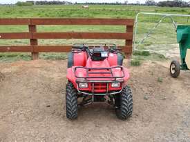 Honda 250cc 4 Wheel ATV - picture0' - Click to enlarge