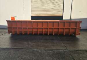 Extreme Duty Hooklift Bins