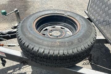 2017 Jimboomba Campers Tandem Axle Box Trailer