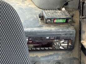 2019 Caterpillar 239D Skid Steer (Rubber Tracked) - picture0' - Click to enlarge