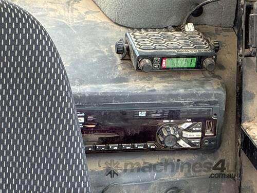 2019 Caterpillar 239D Skid Steer (Rubber Tracked)