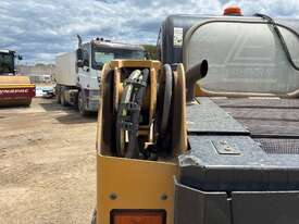 2019 Caterpillar 239D Skid Steer (Rubber Tracked) - picture2' - Click to enlarge