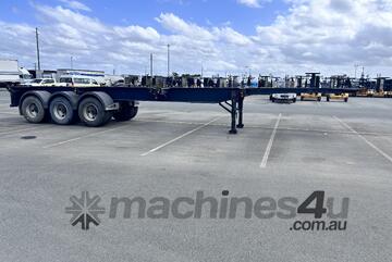 C I M C 2017 Cimc VG S3 Tri-Axle Skel