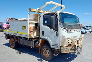 Isuzu   NPS 75 155