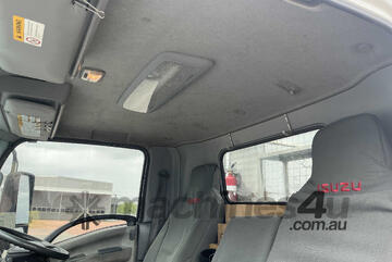 2011 Isuzu NQR450 Service Body