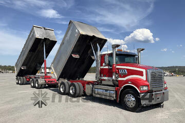 2016 Mack Trident Tipper & Quad Dog Combination