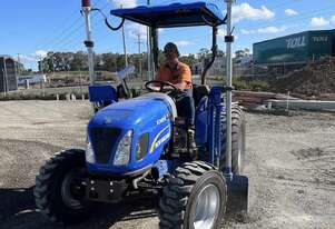 New Holland Laser tractor   50