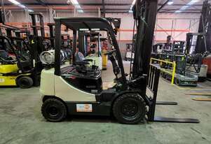 Crown CG25P-5 LPG Forklift 2.5T | 6.0m Mast | Side Shift | Industrial Use