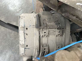 1 x Pallet Assorted Workshop Parts - picture2' - Click to enlarge