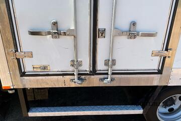 2020 Hino 300 616 Refrigerated Pantech