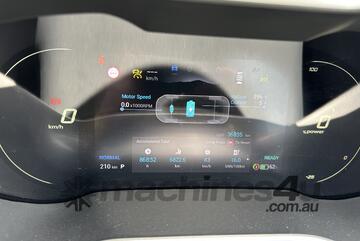 MG 2023   ZS Essence Electric