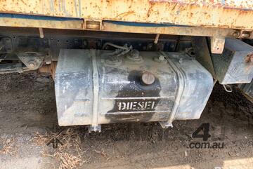 Hino 2012   300 616 Tipper