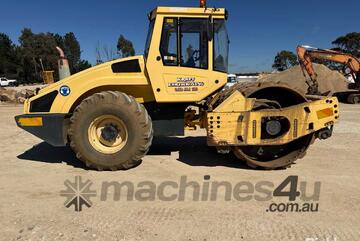 2006 Bomag BW211 PD-4 Articulated Pad Foot Roller
