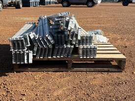 1 X Pallet Of Purlin Spacers with Bolts ( Brand New) - picture0' - Click to enlarge