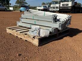 1 X Pallet Of Purlin Spacers with Bolts ( Brand New) - picture1' - Click to enlarge