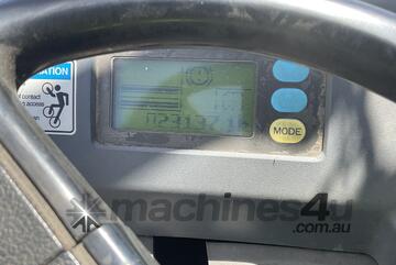 2001 Toyota 6FBRE16 Electric Forklift