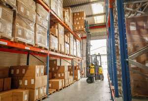 2T Narrow Aisle Articulating Forklift